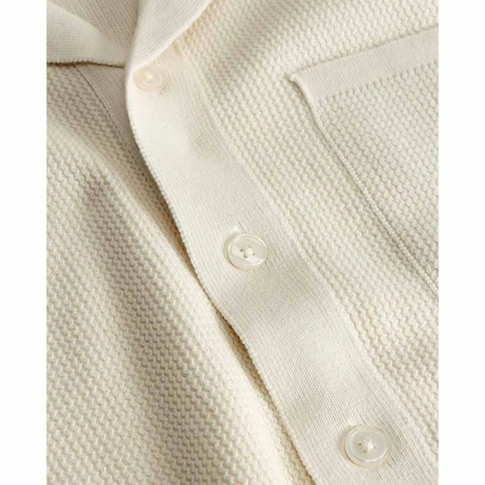 Outlet Knowledge Cotton Boxy short sleeve structured knitted shirt