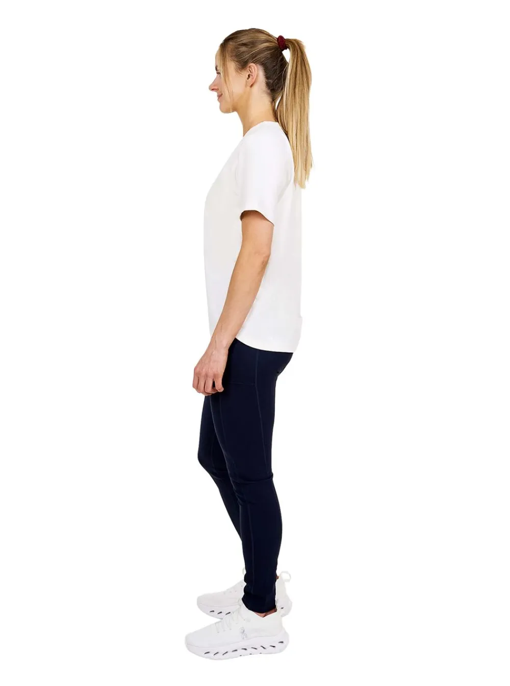 The Mountain Studio COMFORT T-SHIRT DAM