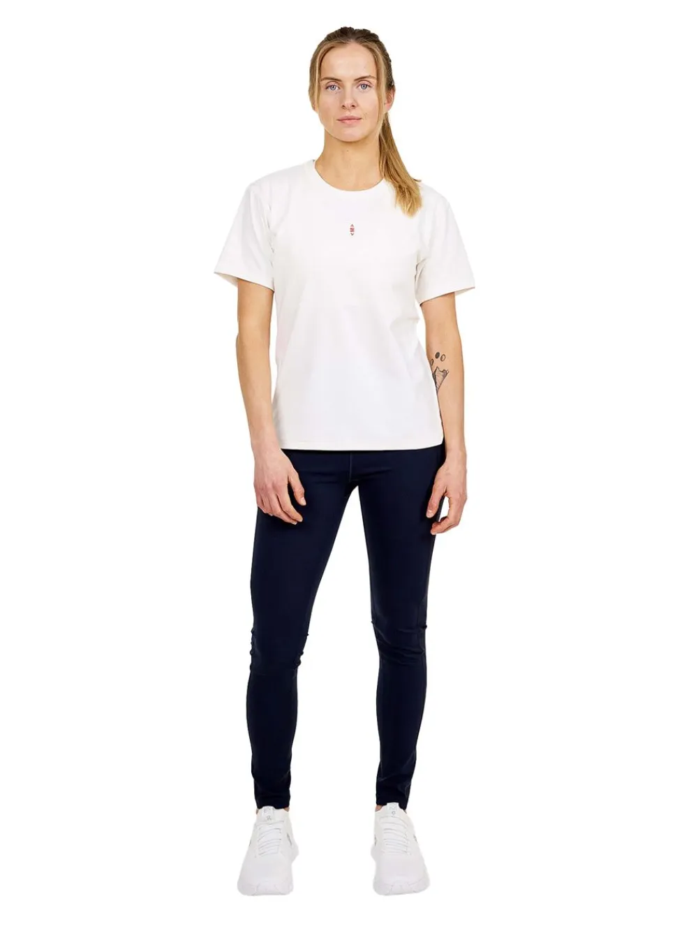The Mountain Studio COMFORT T-SHIRT DAM