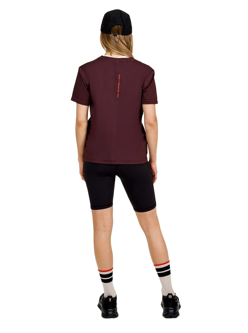 Allt Under Överdelar|T-Shirts & Linnen | The Mountain Studio COFORT T-HIRT DA