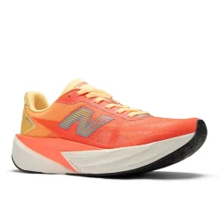 Allt Under Damskor|Allt Under Löpning | New Balance FuelCell Rebel v5 Dam