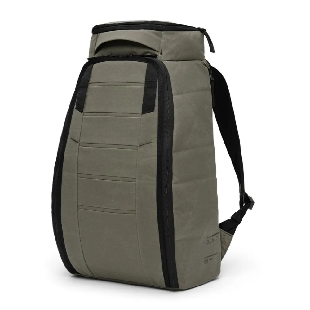 Outlet Db Hugger Backpack 30L
