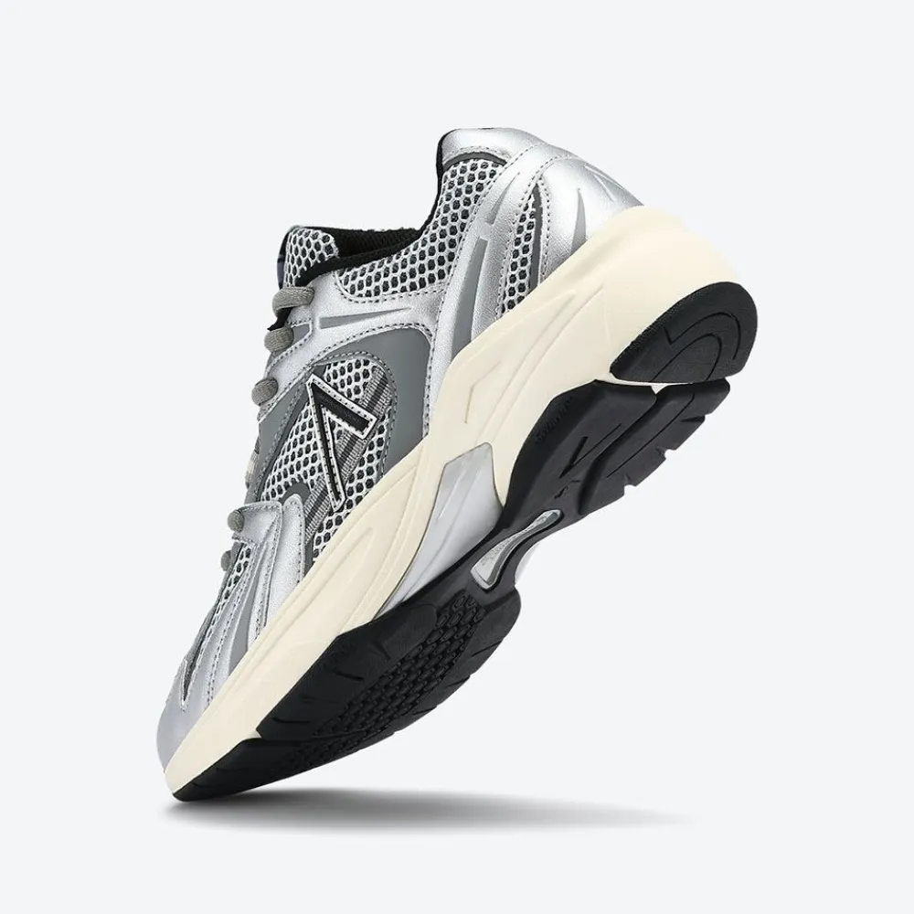 Allt Under Damskor|Sneakers Dam | ARKK Oserra Dam