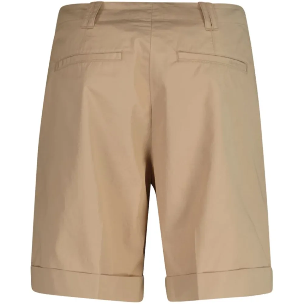 Discount GANT Relaxed Lightweight Chino Shorts Dam