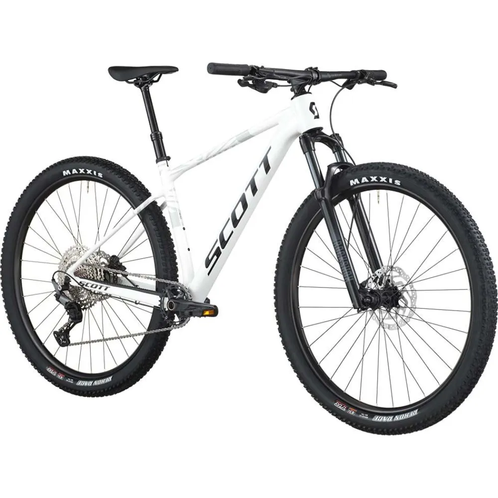 Hot Scott Scale 940