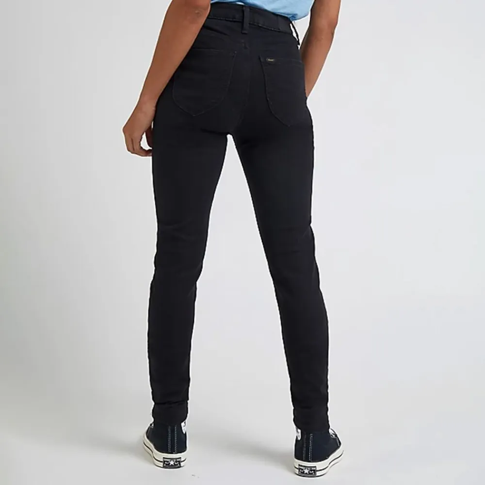 Allt Under Nederdelar|Jeans | Lee Scarlett High Dam