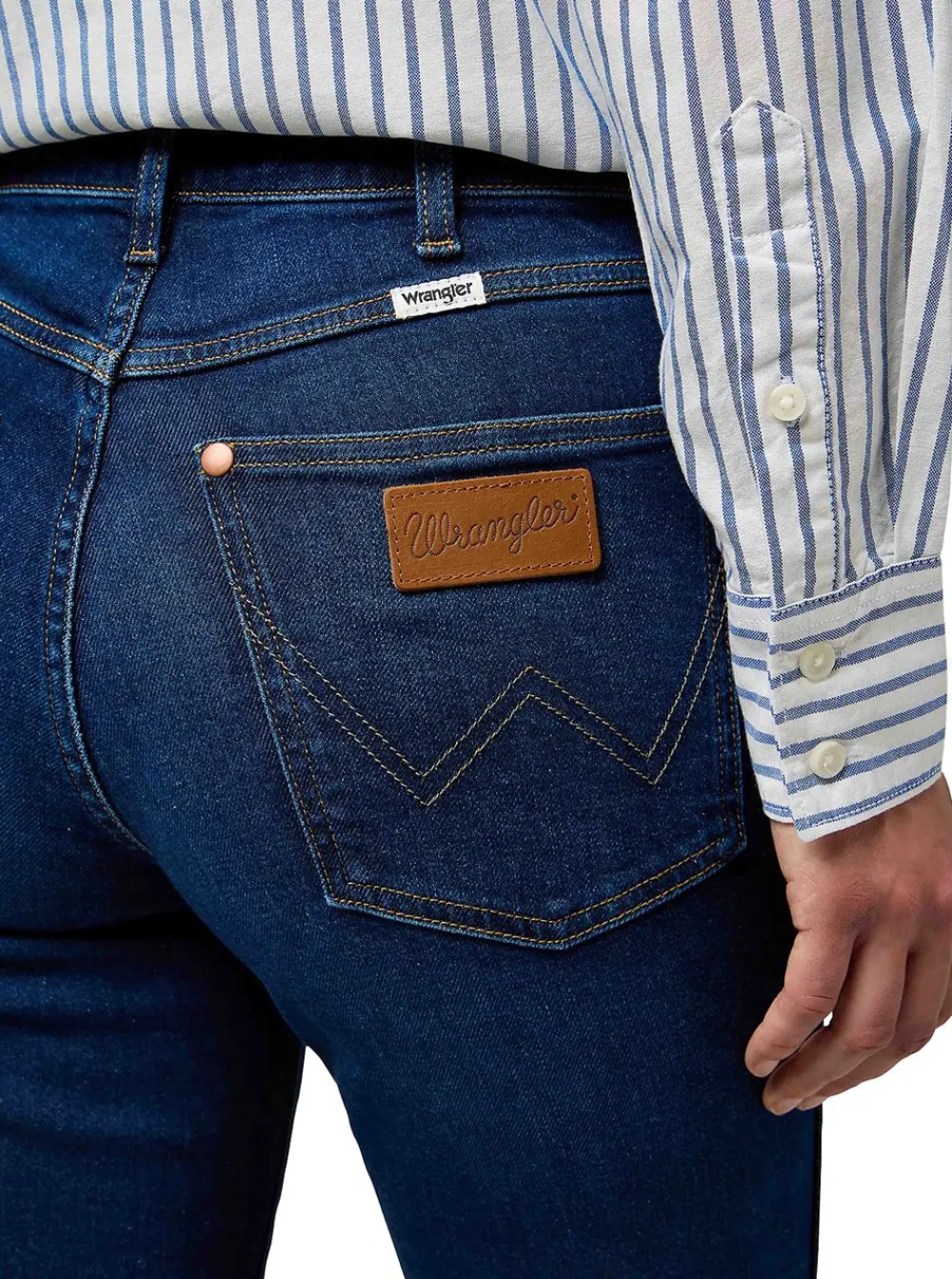 Allt Under Nederdelar|Jeans | Wrangler STRAIGHT JEAN POSH PARADE DAM