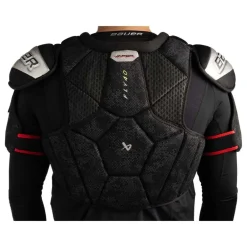 Outlet Bauer Vapor Fly40 Axelskydd Intermediate